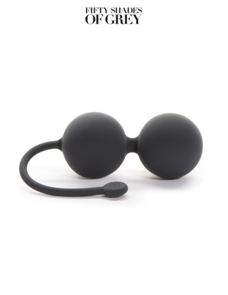 Apriete y sienta las bolas de amor - Cincuenta sombras de Grey
