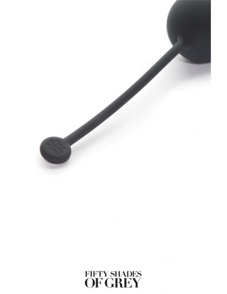 Liebeskugeln festziehen und spüren – Fifty Shades Of Grey