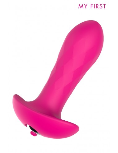 Plug anal vibrant Hush - My First